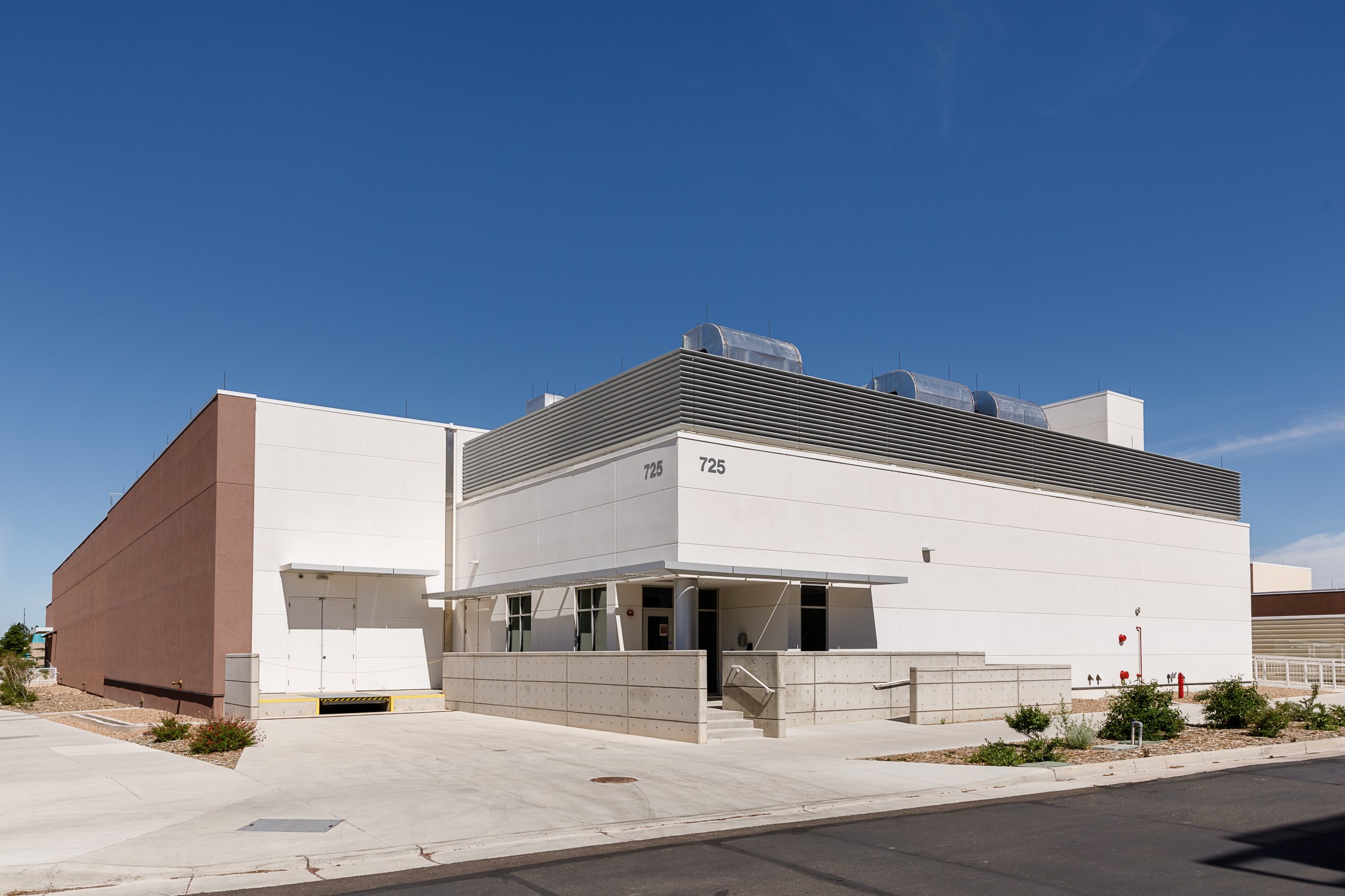 The newest data center on Sandia National Laboratories' Albuquerque campus features a minimalist exterior with water-wise landscaping and an efficient design.