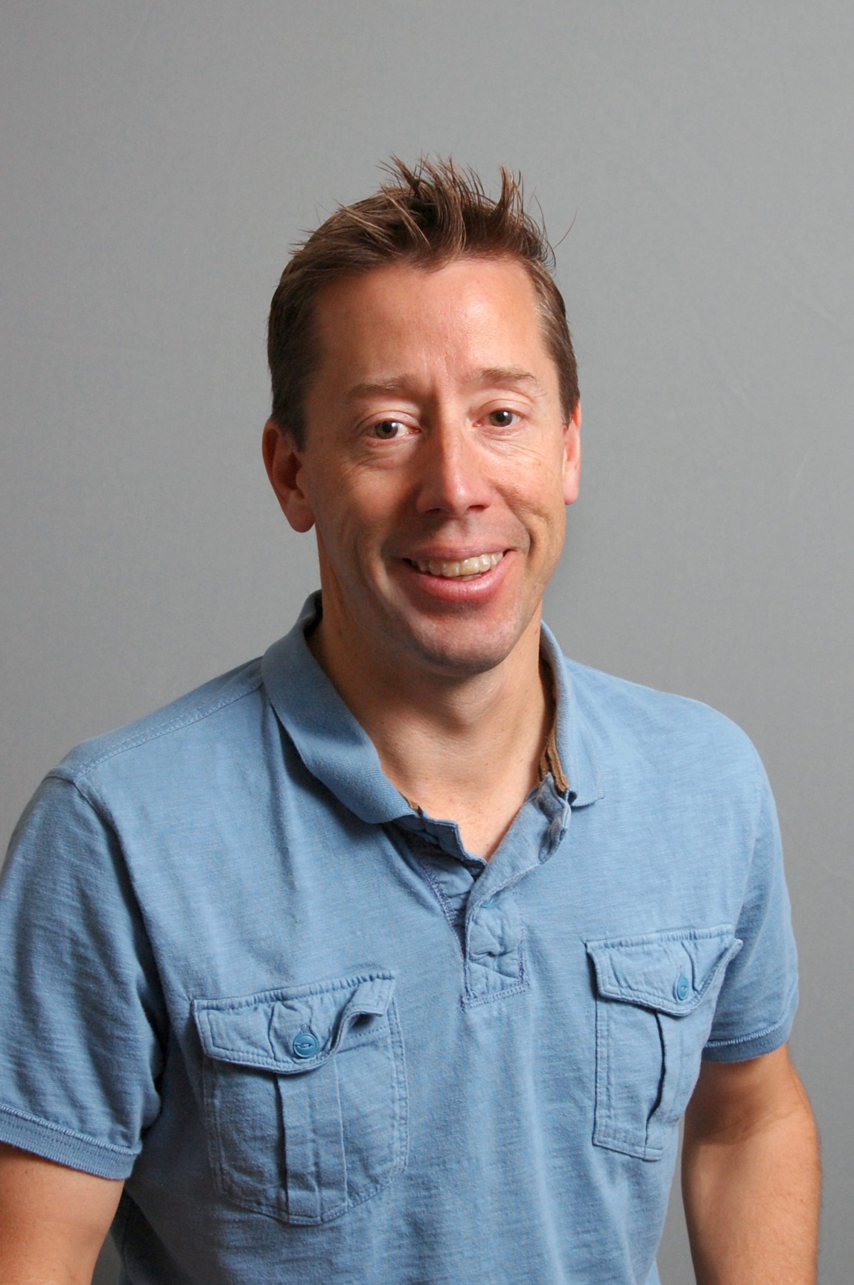 Sandia National Laboratories researcher Marcus Knudson was selected APS Fellow for his high-pressure shock wave experiments.