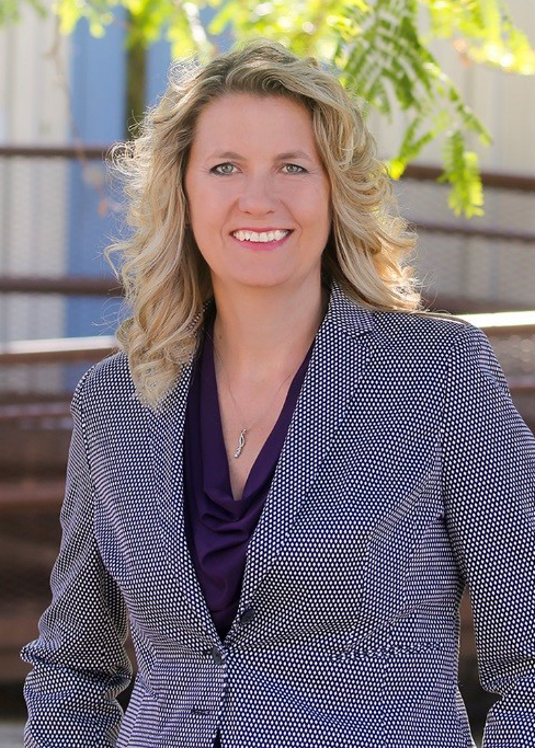 Sandia National Laboratories Employee Health Services director Renee Holland received a Women Worth Watching Career Achievement Award.