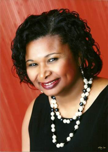 Sandia National Laboratories supply chain senior manager Theresa Carson was recognized with a 2016 Outstanding Service Award from the New Mexico Office of African American Affairs.