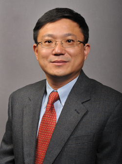 Sandia physicist Wei Pan