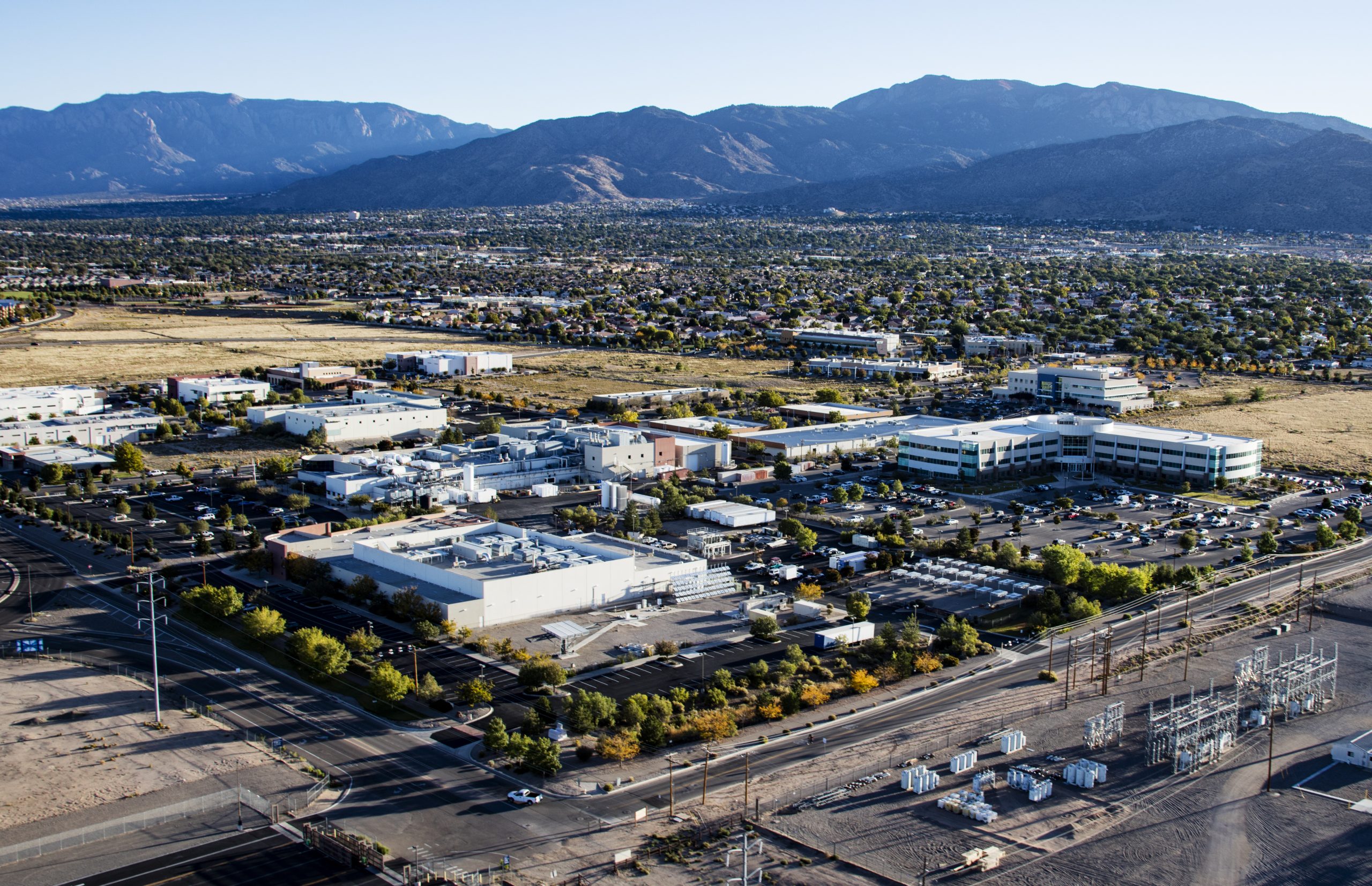 The Sandia Science & Technology Park is a 300-plus-acre research park located next to Sandia National Laboratories and Kirtland Air Force Base, giving companies the ability to collaborate with scientists and engineers.