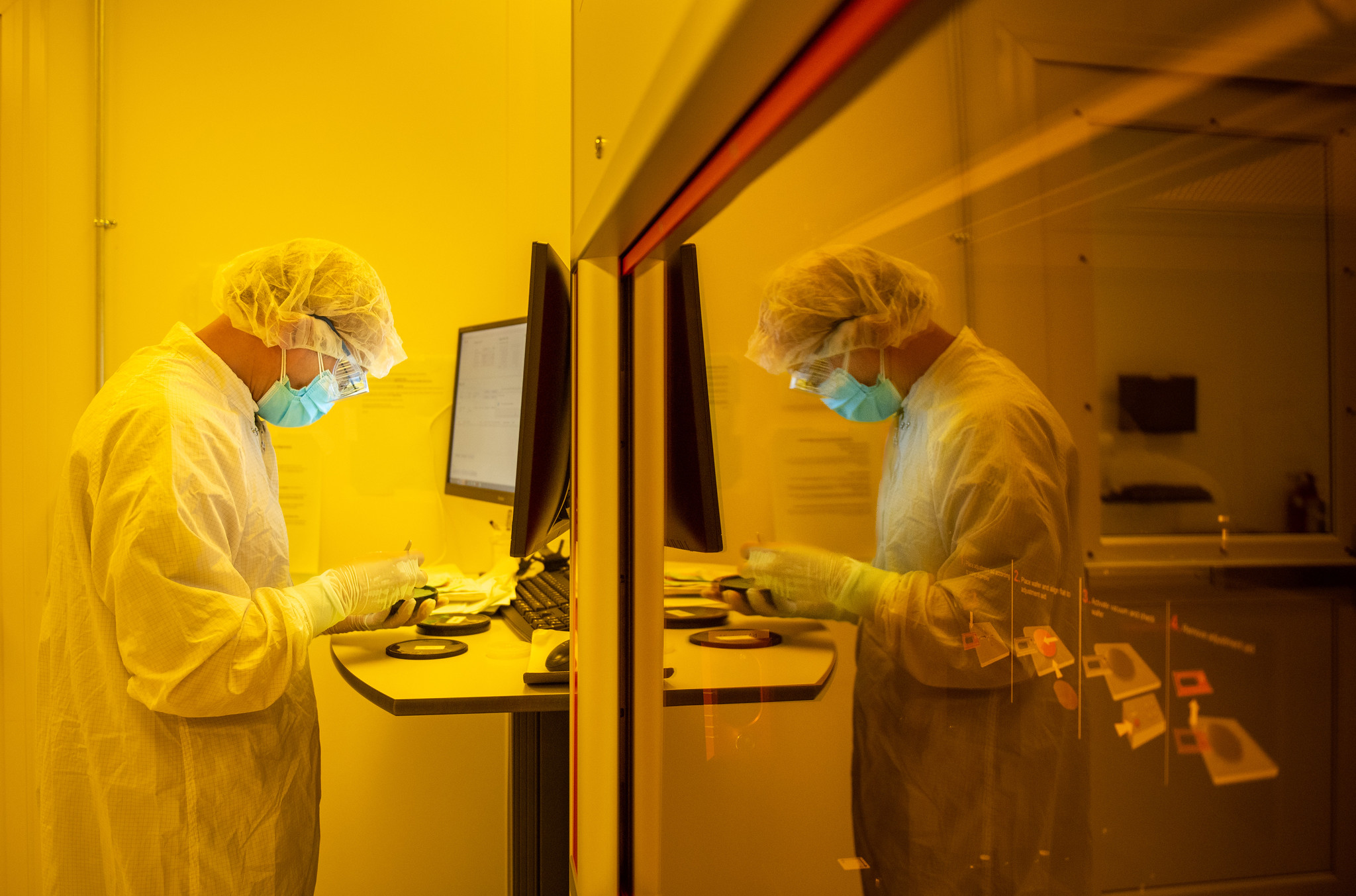 Work is performed in one of the clean rooms at Sandia National Laboratories’ Center for Integrated Nanotechnologies.