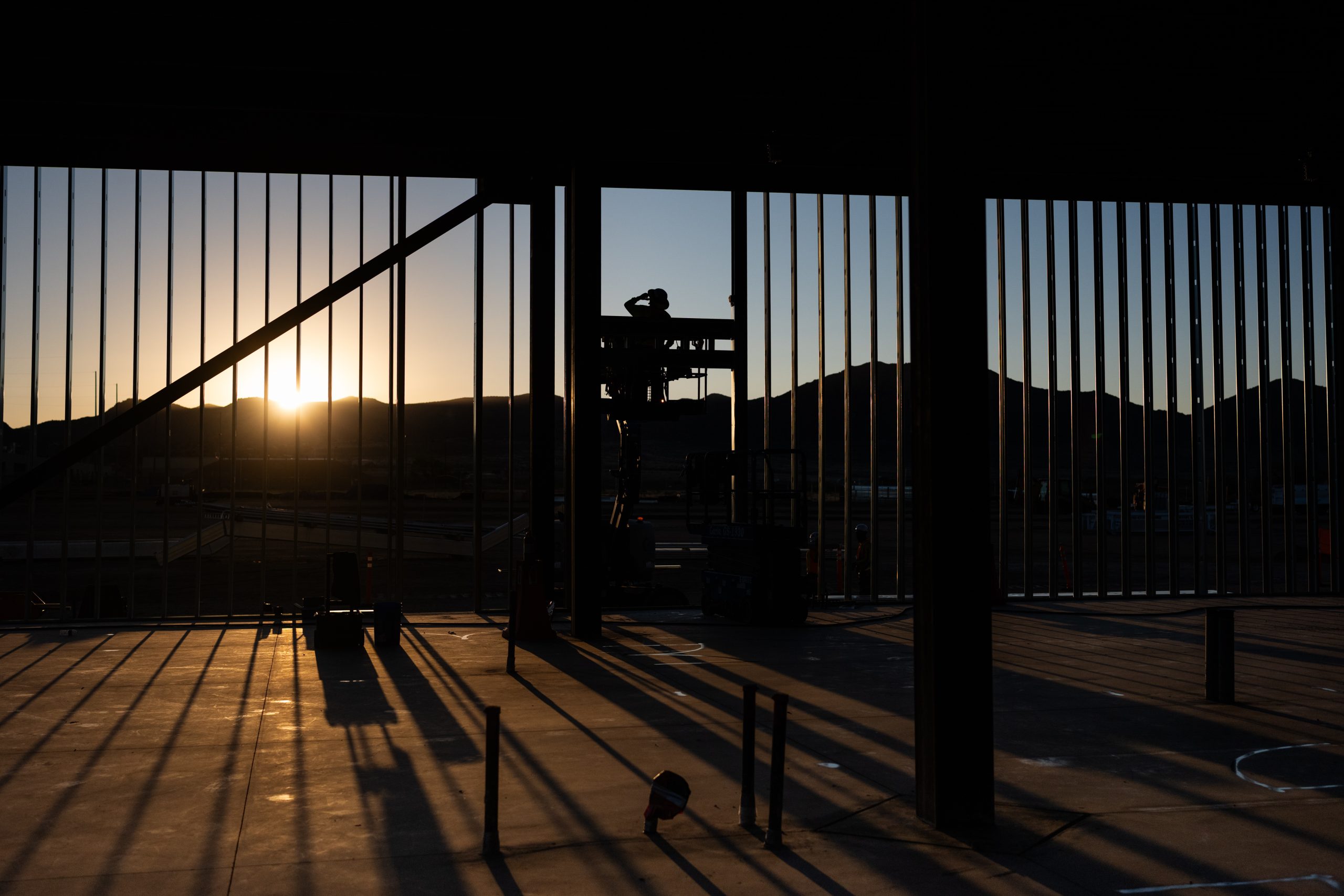 The new Power Sources Capability building at Sandia National Laboratories will replace an aging, outdated facility and was designed to adapt to changing missions over the next 50 years.