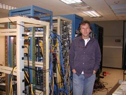 Sandia researcher Bob Armstrong received funding to do plug-and-play supercomputing